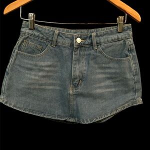 SHEIN Women's Distressed Blue Jean Skort Size 28